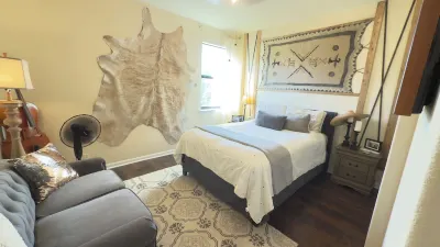 Casa de St Miguel-Home of Valero Open Tpc Resort, Fiesta, Spurs, Valero, Alamo Hotels near Brook Hollow Library