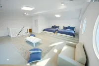 Yangyang Midterranean Pool Villa (Independent Pool Villa / Individual Pool)