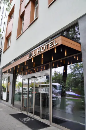 Jill Hotel Brussels Отели рядом со станцией Брюссель-Южная железнодорожная станция