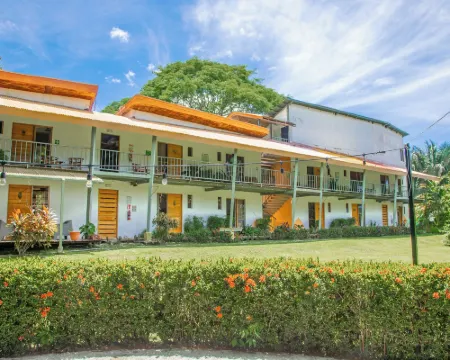 Hotel Sol Sámara Hotels in Samara