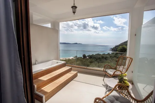 Enjoy Lichnos Bay Village, Camping, Hotel and Apartments - bar