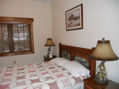 7 Springs - Luxury Southwind Ski-in Ski-Out Mountain Townhouse