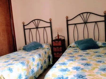 FIRST LINE BEACH LUXURY APARTMENT. SEA VIEWS