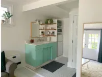 A Cozy Light-Filled Retreat in Queen Anne, Seattle