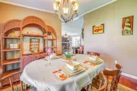 Secluded Hampstead Vacation Rental with Deck! - parking