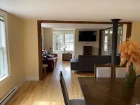 Cozy south shore home close to beautiful beaches!
