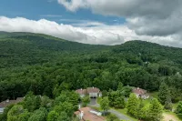 Club Sugarbush #8 condo Hotels in Waitsfield