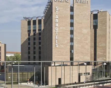 Starhotels Grand Milan Hotels in Saronno