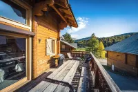 FAMILY CHALET AT LA JOUE DU LOUP, 50M FROM THE SLOPES FOR 14 PEOPLE
