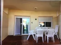 Apartamento en Planta Baja con Terraza con Salida Directa a la Piscina