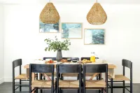 ONeill I by AvantStay Coastal Paradise Steps from Beach Modern Decor