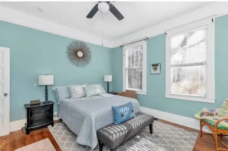 Charming Central Home with Spacious Living Areas - Inviting Comfort