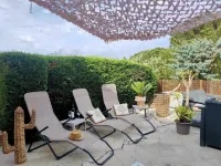 New apartment, near the sea + swimming pool + parking