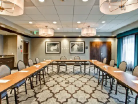 Hampton Inn & Suites Bellevue Downtown-Seattle Hoteles en Bellevue