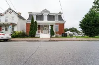 Renovated 4Br | 10 Min to Liberty University