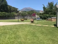 Relaxation with Jacuzzi and Pool between Pompeii and Capri 트레카세 호텔