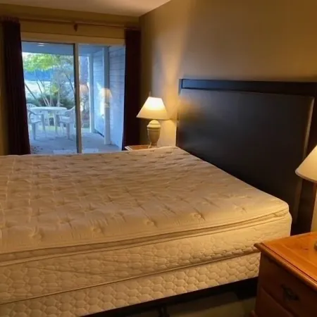 Oceanfront Nanoose Bay stunning views condo sleeps 6