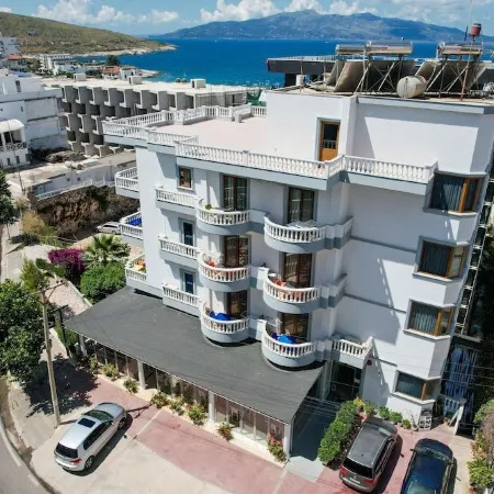 Hotel Alpha