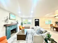 Spacious 4-bedroom house in cool Mountain View with WiFi