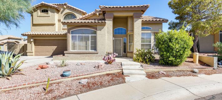 Pool & Spa! Goodyear Home, 1 Mi to Golfing Hotels in Goodyear