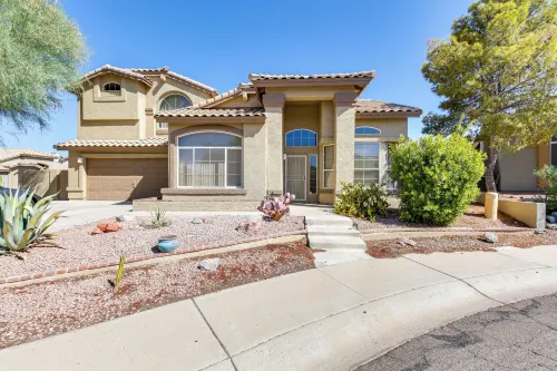 1 Mi to Golfing: Goodyear Home w/ Pool & Spa - balcony
