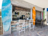 Hampton Inn Cocoa Beach/Cape Canaveral - bar