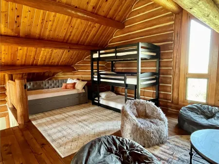 Secluded Lake View Log Cabin on 40 Acres