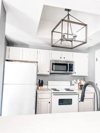 Pet-Friendly Townhome in Park City with Resort Views, Hot Tub, 2 Bed & 2 Bath