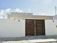 Swimming Pool-Beach-Sun and Sand enjoy the Coast