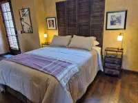Casita de Anza – Charming 1 Bed/Bath Getaway in Historic Tubac Artist Community!