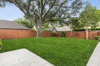 Cozy Luxe Home -Next to UTD + Near Downtown Dallas
