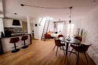 Highlight am Stadtplatz - Come4stay Innblick - 2 Zimmer Wohnung I bis zu 4 Gäste Hotels in Muhldorf