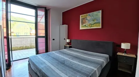 Como Apartment + Free parking & WiFi