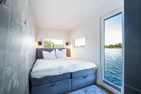 Rent a houseboat in Zehdenick