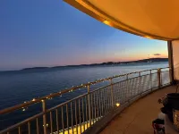 Apartment "Sur l'Eau" walking distance to beach and center. Gulf of Saint-Tropez
