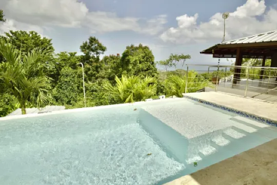 Villa Chevalier Las Terrenas 4BDR 5BDS 10PAX