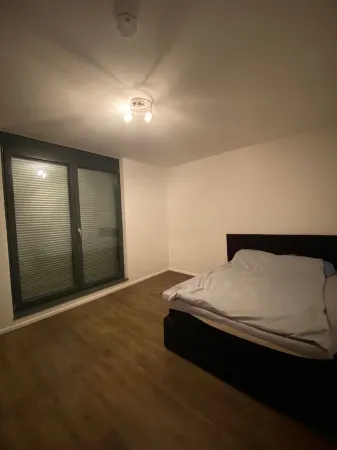 Border paradise between thermal spa and lake