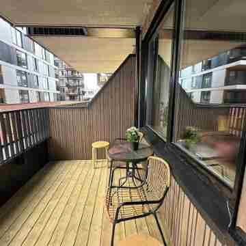 Stylish apartment in a very fun neighborhood- 10’mins to Oslo and Airport Others