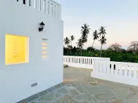 Almond Ridge - Villa Mfalme (Deluxe)