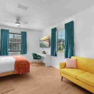 Charming 3-bedroom cottage within walking distance to downtown St. Augustine Rooms