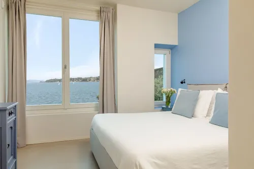 Deluxe View Apartment