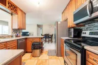 Charming 3-bedroom house with AC, WiFi in pleasant Palm Bay