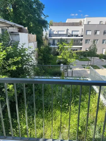 Chez fati Отели в г. Саннуа