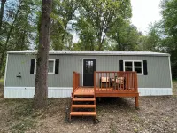 Lakefront Cabin featuring Relaxation & Serenity - Alppimaja