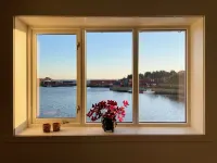 In the middle of Lofoten! Unique and spacious dockside apartment. Các khách sạn ở Stamsund