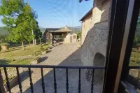 No. 7- Large Double Room with separate entrance.