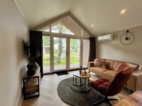 Tiny House Hellendoorn Hotels in Haarle