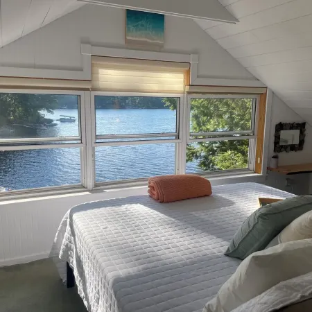 3-story waterfront haven w/ unparalleled views, Hotspring spa, watch our video!