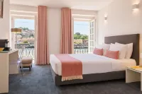 Miragaia Riverside Suites. - Wifi