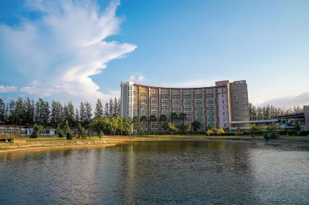 THE KASET, HUA HIN Отели рядом с достопримечательностью «Sai Noi Beach»